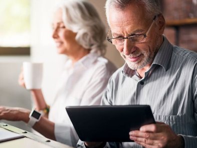 AgeTech - який потенціал мають технології для літніх людей?