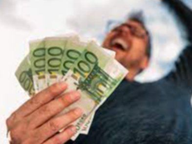 Медіанні зарплати IT-розробників в Україні не змінилися й становлять $3400