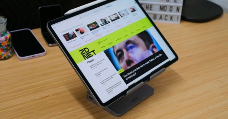 Підставка-адаптер Anker 551 USB-C — ідеальний аксесуар для iPad Pro
