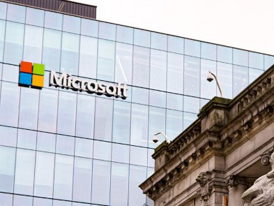 За даними Microsoft, російскі  хакери почали здійснювати кібератаки щодо України за рік до вторгнення російських військ