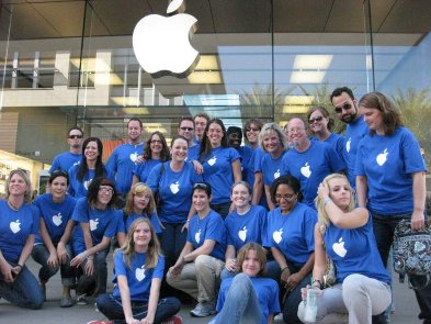 Сотрудники Apple массово покидают компанию. Бегство объясняют тремя гипотезами