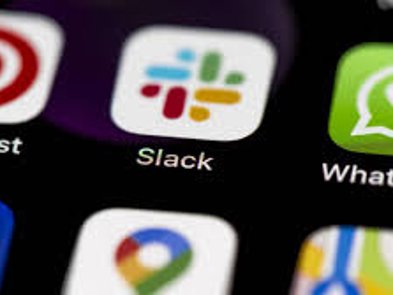 Slack попередив росіян про призупинення їхніх облікових записів