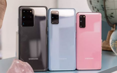 За что хвалят и ругают новые смартфоны Samsung: первые обзоры