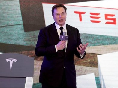 Все заради інновацій? Маск вимагає контролю за чвертю акцій Tesla