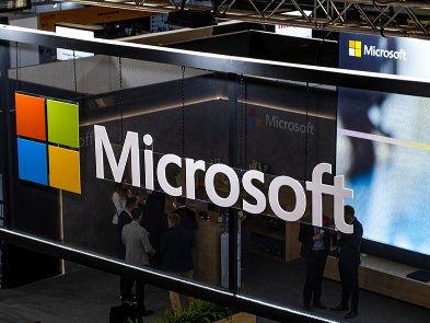 Microsoft заморожує індексацію зарплатні , а заощаджені кошти інвестує в ШІ