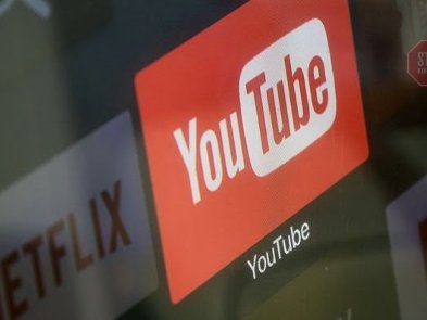 YouTube заблокував канали Медведчука та терористів “ЛДНР”