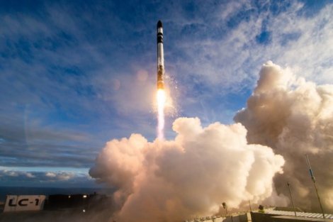 У погоні за SpaceX: Rocket Lab вперше запустить ракету Electron із системами повернення