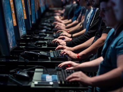 США направили в Україну кіберфахівців, які допомагають боротися з хакерами РФ