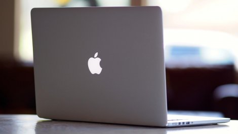 Apple визнала проблему з неочікуваним вимкненням MacBook Pro