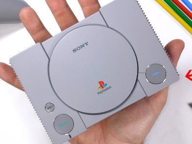 Sony обрушила цену на самую новую игровую приставку PlayStation
