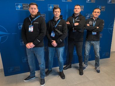 Українські програмісти перемогли в хакатоні НАТО