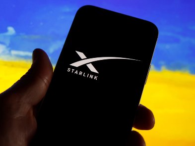 SpaceX обмежила українським військовим доступ до Starlink для управління безпілотниками