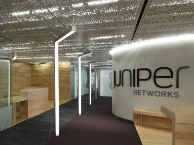 Juniper продолжает скупать интеллектуальные технологии