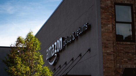 Попит на продукцію Amazon продовжує зростати: довелось знизити обсяг продажів