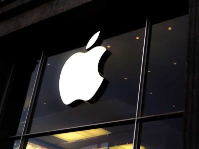 Apple открыла офис в Украине и начала завозить свою технику