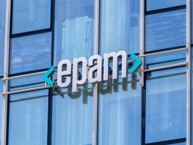 Акції IT-компанії EPAM Systems впали в ціні на 25%. Що сталося та як це пояснюють