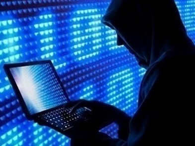 Українські хакери атакували майже сотню російських компаній, які допомагають вести війну