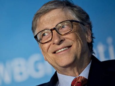 Білл Гейтс став багатшим на $2 млрд, згадавши ШІ 50 разів у звіті Microsoft