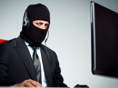 Зловмисники вкрали майже 1,5 млн гривень, видаючи себе за працівників IT-підтримки.