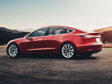 Китайські автомобілі Tesla отримали гірші характеристики: деталі інциденту