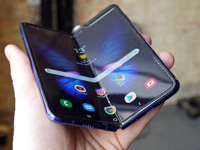 Samsung: на смену смартфонам придут носимые дисплеи