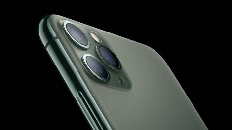 Duo X11 Pro скопіював iPhone 11 Pro та Xiaomi Mi CC9 Meitu Edition