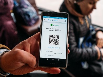 Оплата со смартфона: украинцы все чаще используют QR-билеты
