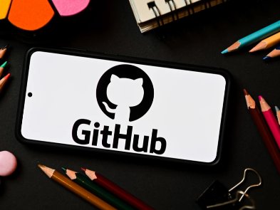 GitHub звільнить 10% співробітників і перейде на повністю віддалений режим роботи