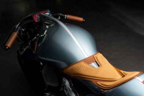 Aston Martin собирает новый уникальный мотоцикл