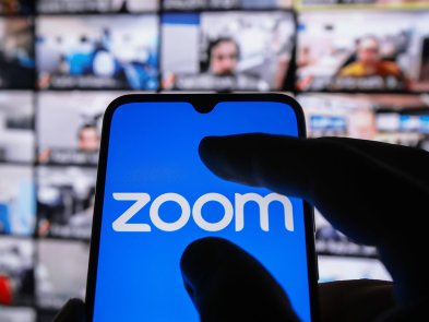 Zoom выплатит $85 млн из-за проблем с приватностью